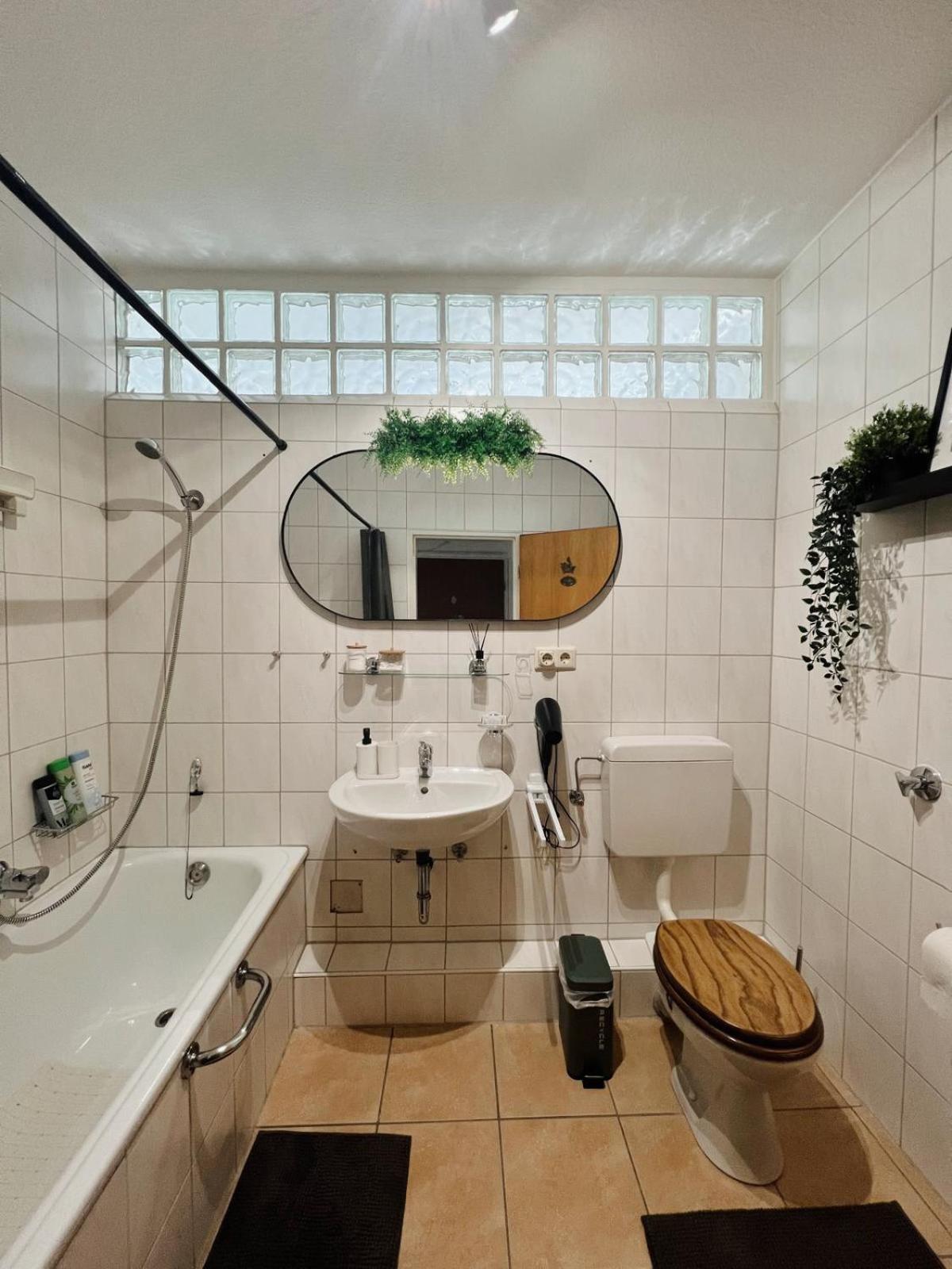 Leon Sleep&Stay Kassel Bagian luar foto